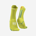 COMPRESSPORT PRO RACING V4.0 ULTRALIGHT ilgos bėgimo kojinės