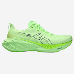 Asics batai Novablast 4 M