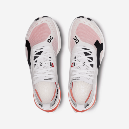 ON CLOUDBOOM STRIKE moteriški bėgimo batai | S-Sportas.lt