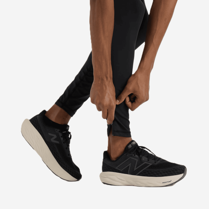 NEW BALANCE SLEEK POCKET vyriškos bėgimo timpos