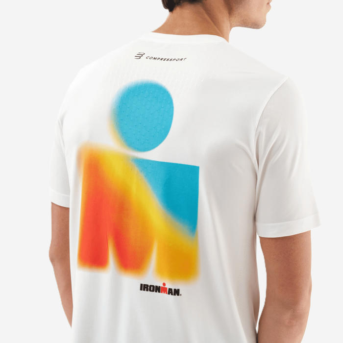 COMPRESSPORT TRAINING SS IRONMAN 2025 vyriški bėgimo marškinėliai