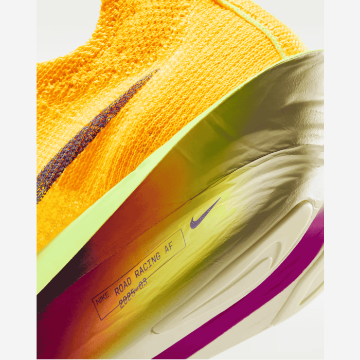 NIKE ALPHAFLY NEXT% 3 moteriški bėgimo batai | S-Sportas.lt