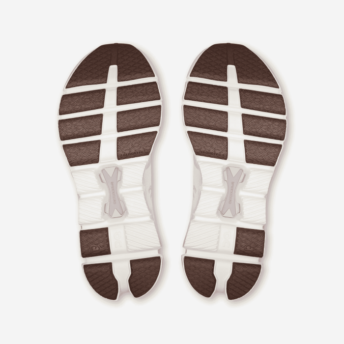 ON CLOUD X 4 moteriški batai | S-Sportas.lt