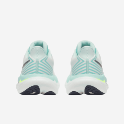 SAUCONY TRIUMPH 23 moteriški bėgimo batai