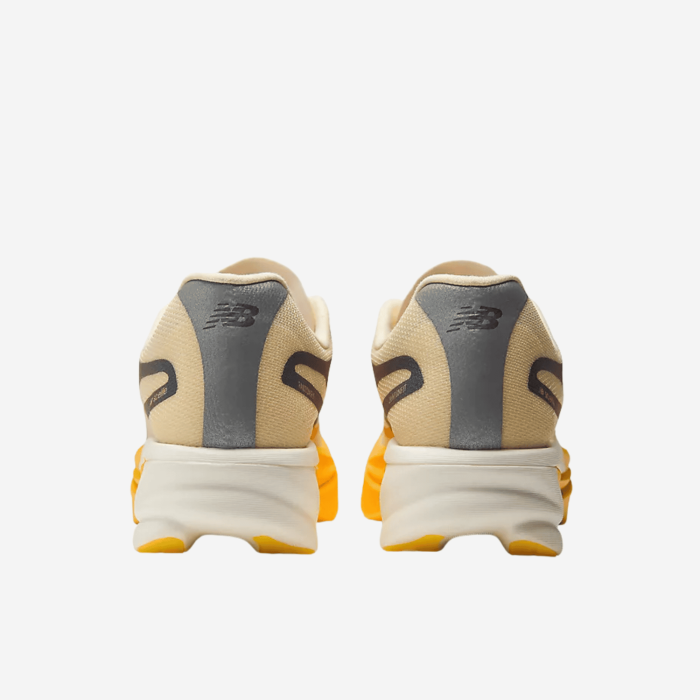 NEW BALANCE FUELCELL SUPERCOMP ELITE V6 moteriški bėgimo batai